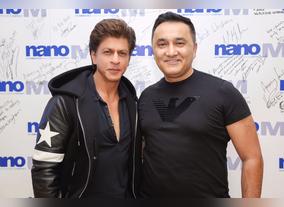 Shah Rukh Khan Impressed by UAEs Sports Medicine and Advanced Technology 