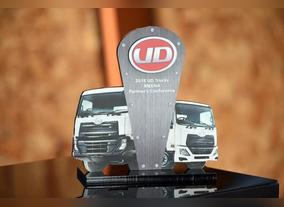 Al Masaood Commercial Vehicles & Equipment Division Awarded Best Partners Success Story for 2017   
