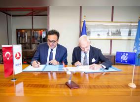 IOM, and Turkish Airlines Sign up to Promote the MigApp