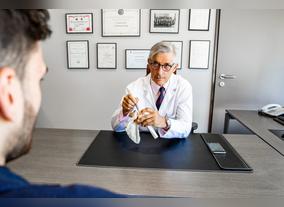  Shoulder Man Brings Relief for Chronic UAE Sufferers