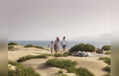 Ras Al Khaimah Tourism Development Authority Offers a Complimentary, Luxury Shuttle Transfer from DXB to RAK for  the Summer Season