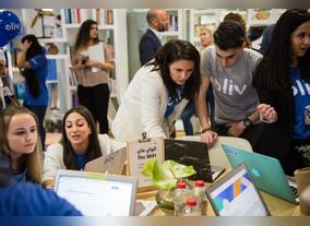 New Survey Reveals 40% of UAE Internships are Unpaid