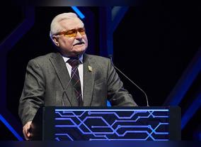 Former Polish President Calls on Europe to Follow Example of Sharjah in Government Communication at IGCF