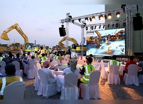 Galadari Trucks Second Komatsu Excavator Contest Sees  Competition at Full Throttle