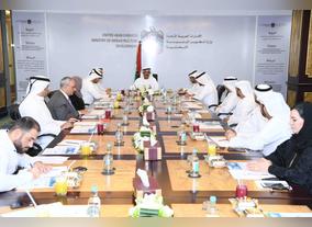 Abdullah Belhaif Al Nuaimi discusses importance of utilizing innovation in exploring the future of the UAE maritime sector in meeting with local port managers