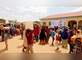 Aster Distributes 150,000 Salma Food Packets Among Famine Affected People in Somalia