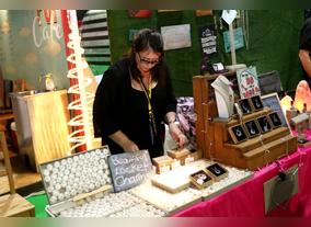 Modhesh Worlds Handicraft Kiosks Showcase UAEs  Creative and Entrepreneurial Talent