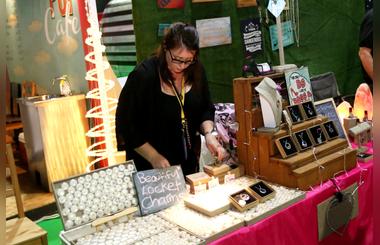 Modhesh Worlds Handicraft Kiosks Showcase UAEs  Creative and Entrepreneurial Talent