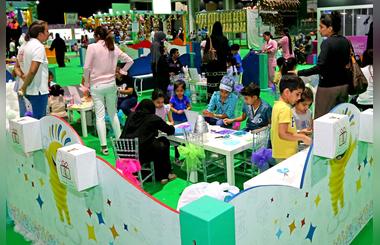 Happiness Workshop at Modhesh World Brings  Families Together Through Art