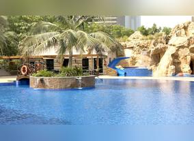  Habtoor Grand Resort and Spa: The Best of Arabian Hospitality