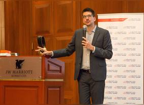 Gulf Bank Holds Customer Centricity Innovation Workshop for Employees