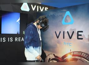 HTC  Vive Brings the Best of Virtual Reality Experiences to  Middle East Film and Comic Con 2017