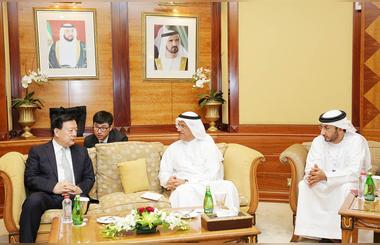 Minister of Economy Discusses Cooperative Opportunities with Asian, European & African Counterparts at 2017 Annual Investment Forum