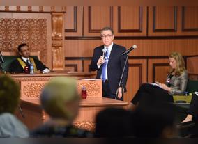 Education Tech in Classrooms Gets a Beating as  Gesf Debate Votes for Setting Fundamentals First