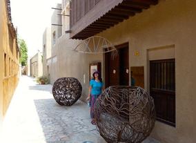 Hotels in Dubai City: XVA Art Hotel and Villa Rotana