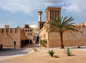 Discover Emirates' Traditional Side in Old Dubai City