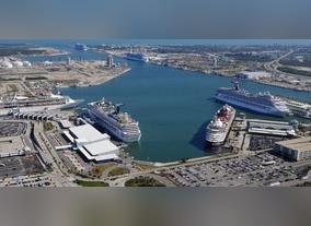 Build Our Own Ships and Run Our Own Ports Say Dubai City Deal Critics