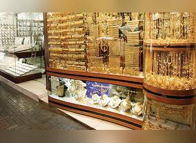 How to Bag a Bargain at Dubai City Famous Gold Souk