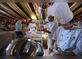 Hotel Jobs in Dubai - Exciting Work Opportunities