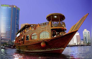 Going on a Dubai City Dhow Cruise? Know Your Dhows