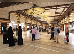 Dubai - Shopping at Souks