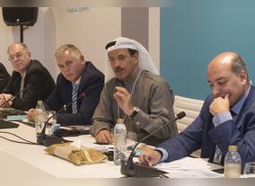 Al Mansoori Chairs Seminar on Innovation and Future of World Economy at World Government Summit