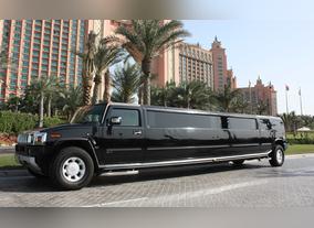How To Choose a Limousine and Luxury Transport Service in Dubai City