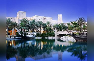 Enjoy Best Man Made Attractions With Luxury Holidays in Dubai City
