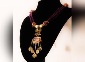 Jewellery designs reflecting arab values of  Love and harmony take centre stage in dubai