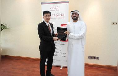 Supreme Legislation Committee highlights achievements of legislative system to Singapore Consul General in Dubai