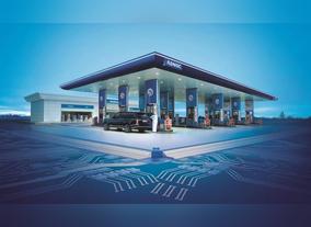 Kuwaits Diyar United Company Completes Key Milestones in ADNOC Distributions Smart Service Station Project