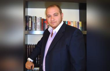 Najd Rent-a-Car invests AED 5 million for the acquisition of 8 new luxury cars in move to expand Dubai operations in 2016