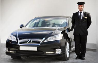 Dubat Taxi launches Limo service for  the tourist sector