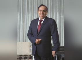 Dr Ravi Pillai tops list of 13 Keralites in  Arabian Business Top 50 Richest Indians rankings