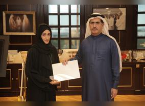 DEWA honours one of its distinguished female staff