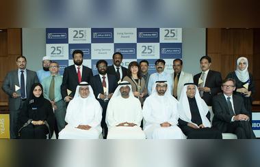 HH Sheikh Ahmed Bin Saeed Al Maktoum honours Emirates NBD staff completing 25-year service milestone