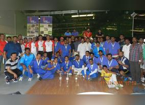 Indian Institute of Quantity Surveyors (IIQS) Dayofdubai Cricket Tourney '15: VAL TORQUE forces DANWAY into a spin to emerge WINNERS