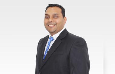 Back pain Dennis Daniel (Physiotherapist MPT MSK (UK))