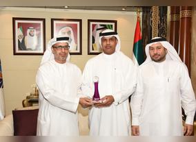 Dubai Customs receives the Government Deployment of the Year Award 2015 for Upgrading Corporate IT Infrastructure project
