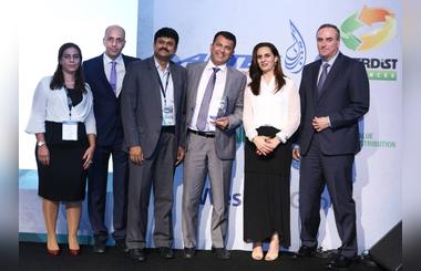 Alpha Data receives Middle East Partner of the Year Award from VMware at Middle East Partner Summit in Dubai
