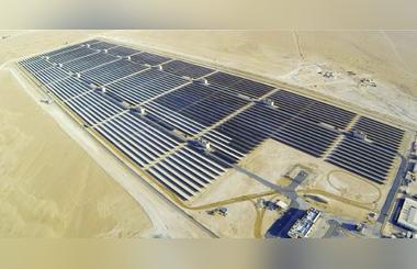 Al Tayer visited the Mohammed Bin Rashid Al Maktoum Solar Park to assess the progress