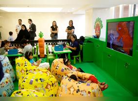 DSS World Premiere of Wun Wabbit Wun show continues to delight families at City Centre Deira