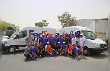 FedEx Volunteers Distribute Meal Packs to Laborers In Spirit of Ramadan 