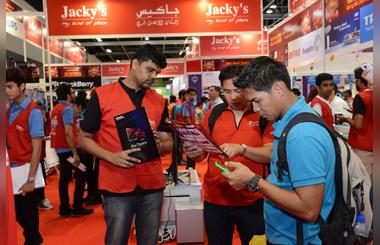 Jackys Electronics brings the ultimate Choose Your Dream Vacation at GITEX Shopper Spring 2015