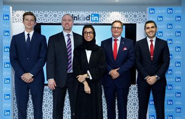 LinkedIn launches in Arabic 