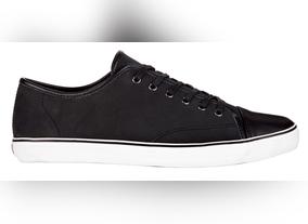 Spring 2015 style  Effortless, versatile and modern for the guy on the go