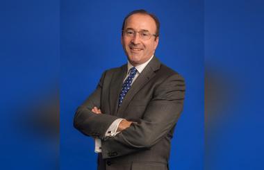 Provide your employees with company retirement plans to attract and retain the best talent, survey says. 