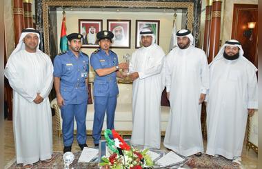 Dubai Customs receives the grand prize from Ideas UK Association