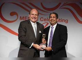 Giordanos Ishwar Chugani receives Retail Professional of the Year award 