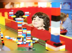 Dubai Summer Surprises at The Dubai Mall: Celebrity visit, family activities, daily prizes for children from Hamleys and more